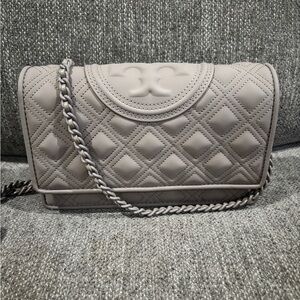 Gray Tory Burch Fleming Quilted Chain Shoulder Bag